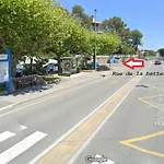 Joli A Front De Saint-Raphaël