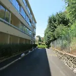 아파트 Joli A Front De *