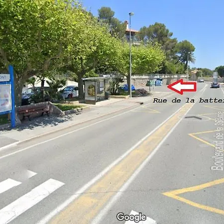 Joli A Front De Saint-Raphaël