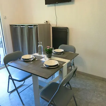 Joli A Front De * Saint-Raphaël